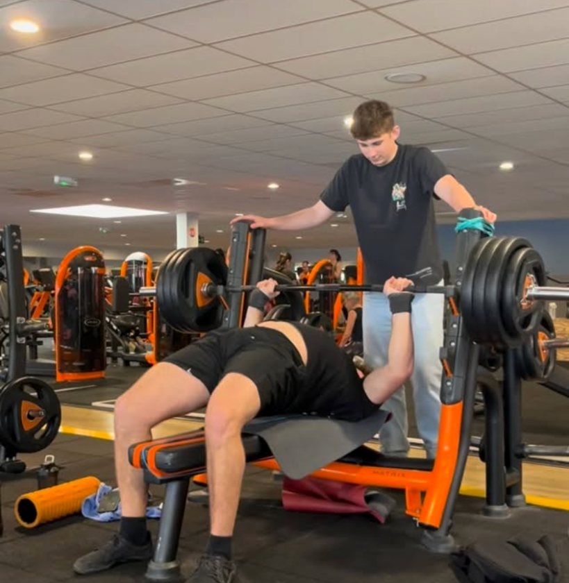 Développé couché à 160 kg